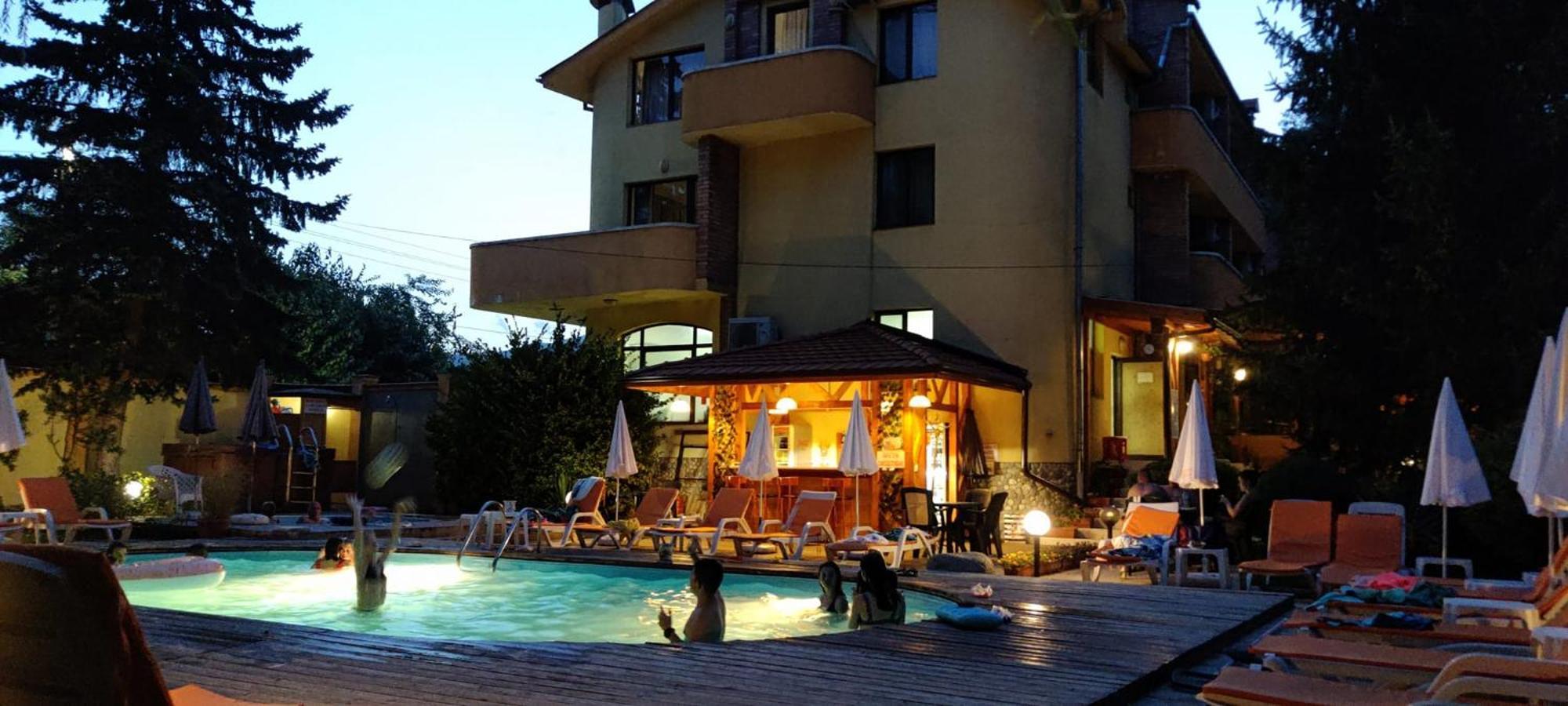 Family Hotel IV Velingrad Eksteriør bilde