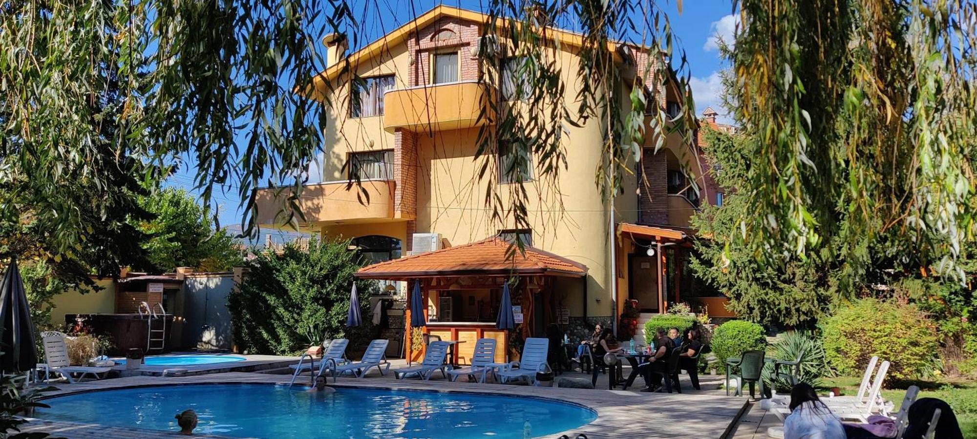 Family Hotel IV Velingrad Eksteriør bilde